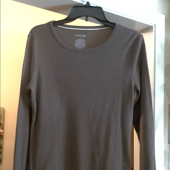 ❤️3 for $20❤️ St John’s Bay brown, long sleeve shirt. - Picture 1 of 3